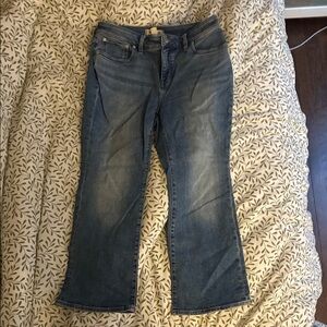 Women’s Madewell Jeans 
“Curvy kick out” Madewell jeans
Size 29 petite